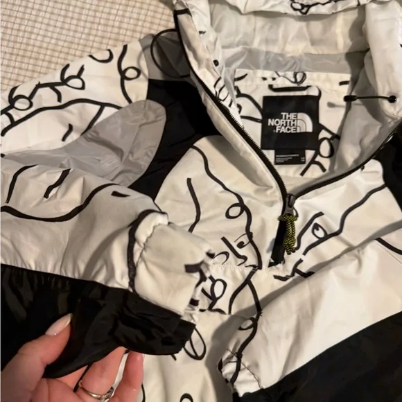 The North Face White, Black & Gray Graphic Hooded Bomber Jacket - Picture 7 of 14
